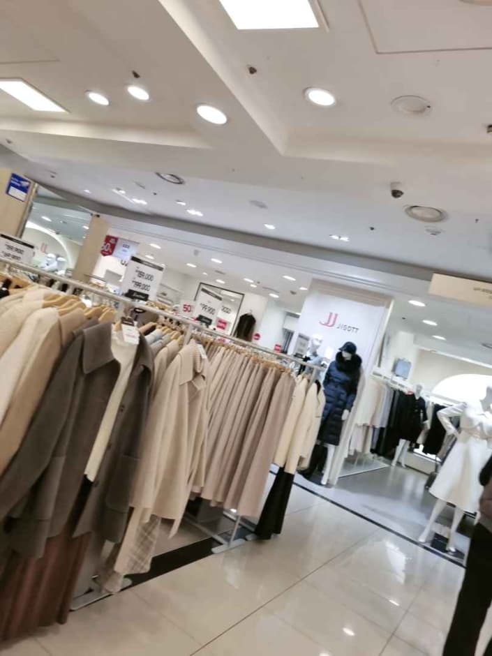 [事后免税店]JIGOTT 2001奥特莱斯中溪店지고트 2001아울렛 중계