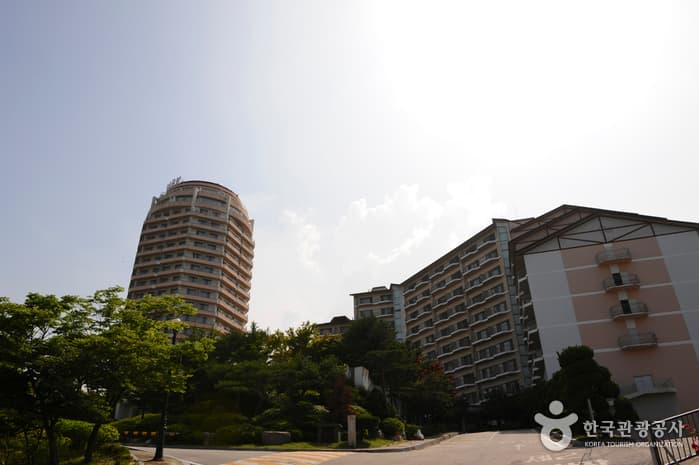 I'Park Condominium (아이파크콘도)