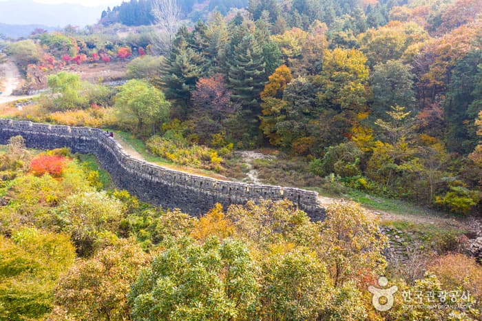 威凤山城（위봉산성）