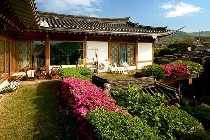 경기_양평_한옥마을 황토펜션_전경02