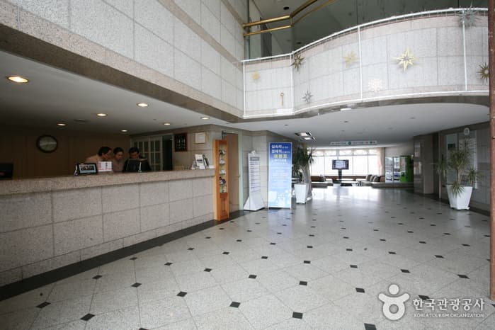 충북 충주시_한화리조트 수안보_로비