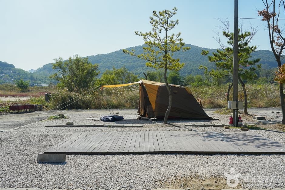 万景露营场（만정캠핑장）