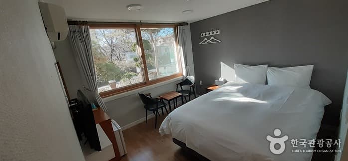 전남_지리산햇살_2인실 2