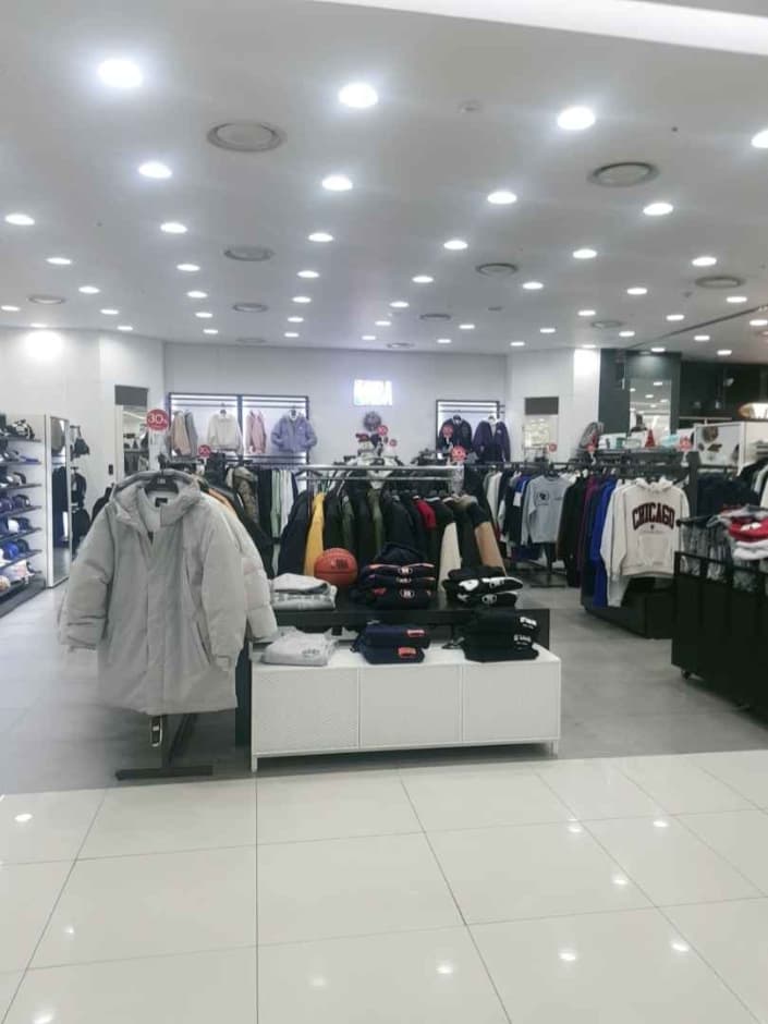 [事后免税店]NBA MODA奥特莱斯仁川店Nba 모다아울렛 인천점