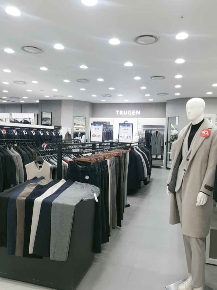 [事后免税店]Trugen MODA奥特莱斯仁川店트루젠 모다아울렛 인천점