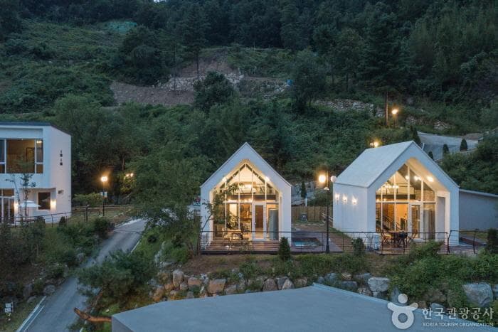 萤火虫度假民宿（반디빌리지）