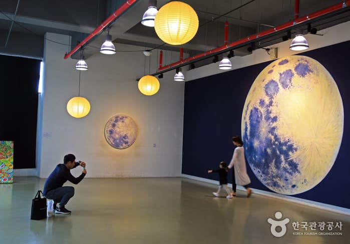 대구_중구_폐허에서 예술 공간으로 리노베이션, 대구예술발전소와 수창청춘맨숀_05