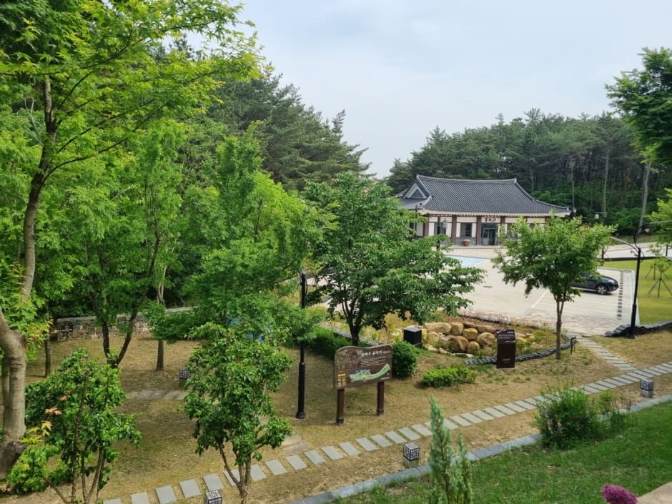 수운최제우유허지 동학관