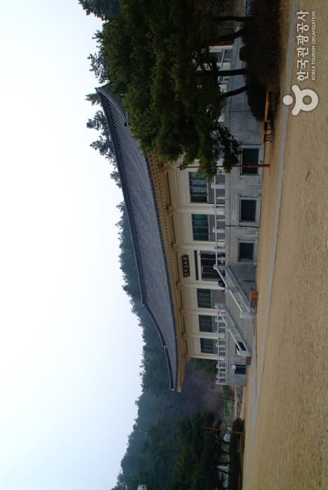 韩山苎麻馆(한산모시관)