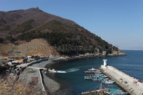 푸른 바다에 펼쳐진 거제 해상 역사를 찾아