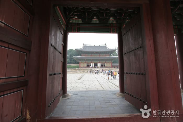 창덕궁인정문