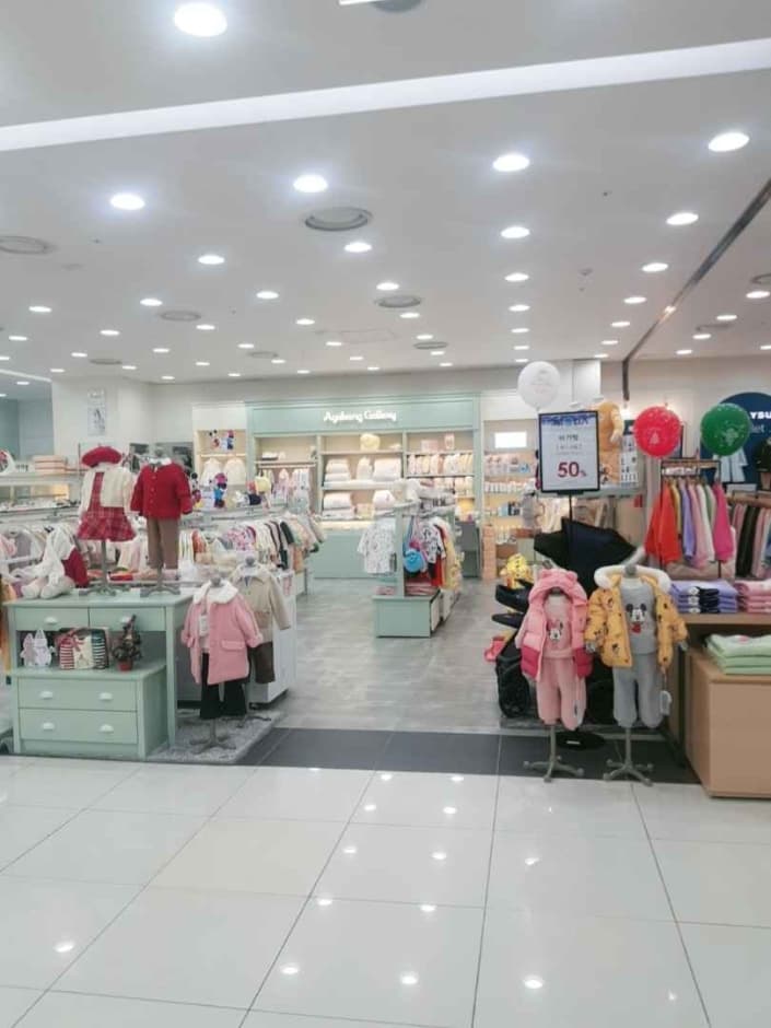 [事后免税店]阿卡邦 MODA奥特莱斯仁川店아가방 모다아울렛 인천점